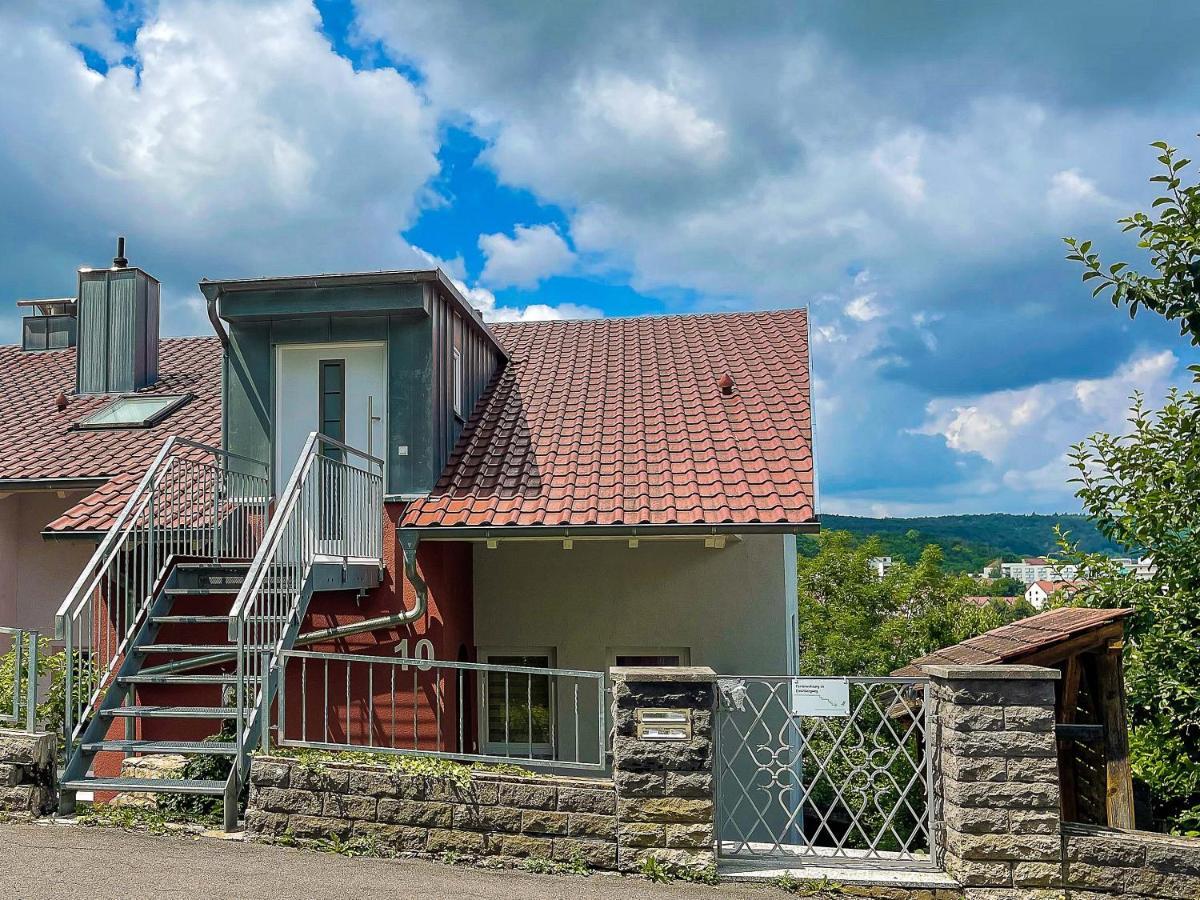 Ferienwohnung Im Eisenbergweg Бад Мергентхайм Екстериор снимка