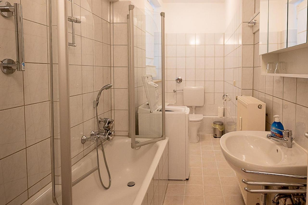 Ferienwohnung Im Eisenbergweg Бад Мергентхайм Екстериор снимка
